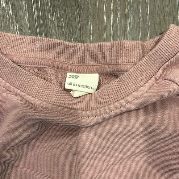 All in motion purple crewneck sweater - Picture 2 of 4